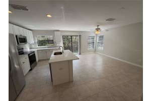 5210 WINDSOR LAKE CIRCLE, SANFORD, FL 32773 - MLS#MFRO6374424