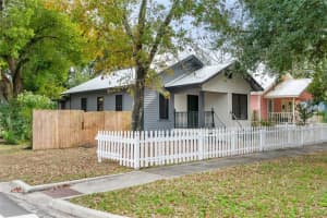 201 S Holly Ave, SANFORD