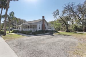 175 WASHINGTON AVENUE, LAKE MARY, FL 32746 - MLS#MFRO6374585