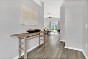 1367 WILLOW CREST DR, CLERMONT, FL 34711 - MLS#MFRO6374594