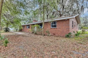 157 STATE ROAD 20, PALATKA, FL 32177 - MLS#MFRO6374599