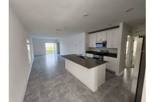 2713 RUNNERS CIRCLE, CLERMONT, FL 34714 - MLS#MFRO6374602