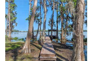 6037 LAKE ERIE ROAD, GROVELAND, FL 34736 - MLS#MFRO6374699