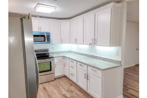 2160 36TH STREET, OCALA, FL 34479 - MLS#MFRO6374773