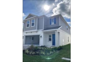 323 Heroic Rd, DAVENPORT