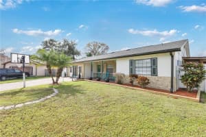 2410 SWEETBRIAR COURT, KISSIMMEE, FL 34744 - MLS#MFRO6374859
