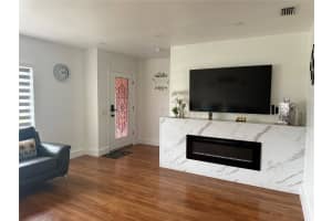 112 LAGOON ROAD, WINTER HAVEN, FL 33884 - MLS#MFRO6374893