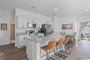 8652 SPORTSMAN LOOP, GROVELAND, FL 34736 - MLS#MFRO6374905