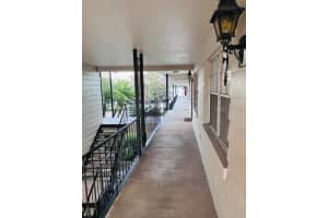 2887 OSCEOLA AVENUE, ORLANDO, FL 32806 - MLS#MFRO6374995