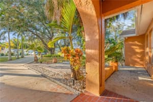 619 29TH STREET, BRADENTON, FL 34208 - MLS#MFRO6375044