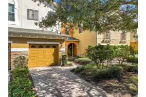 2853 SHADY WILLOW LANE, OVIEDO, FL 32765 - MLS#MFRO6375056