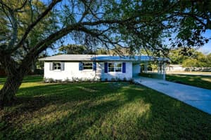 904 W 22nd St, SANFORD