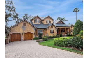1490 Lakeshore Dr, MOUNT DORA