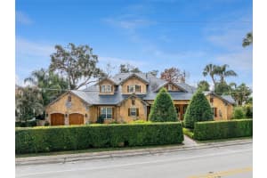 1490 LAKESHORE DRIVE, MOUNT DORA, FL 32757 - MLS#MFRO6375104