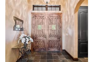 1490 LAKESHORE DRIVE, MOUNT DORA, FL 32757 - MLS#MFRO6375104