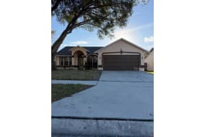 11301 CYPRESS LEAF DRIVE, ORLANDO, FL 32825 - MLS#MFRO6375189