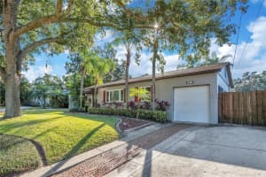 1614 CURRY FORD ROAD, ORLANDO, FL 32806 - MLS#MFRO6375227
