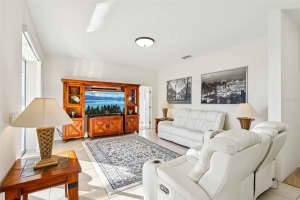 332 BURFORD CIRCLE, DAVENPORT, FL 33896 - MLS#MFRO6375252