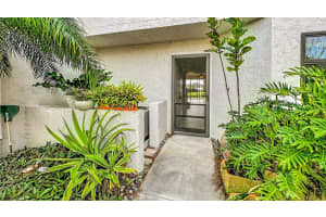 630 KILLARNEY BAY COURT, WINTER PARK, FL 32789 - MLS#MFRO6375307