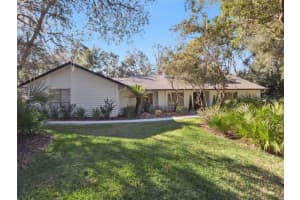394 Woodstead Cir, LONGWOOD