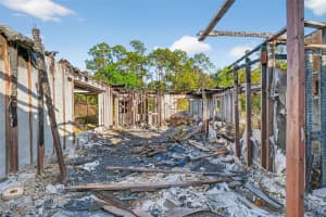 2706 15TH STREET, LEHIGH ACRES, FL 33972 - MLS#MFRO6375340