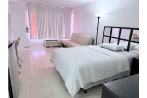 43420 HIGHWAY 27 #200, DAVENPORT, FL 33837 - MLS#MFRO6375428