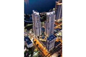 Vizcayne, 253 NE 2nd St, Miami, FL 33132, Sold 01/20/26