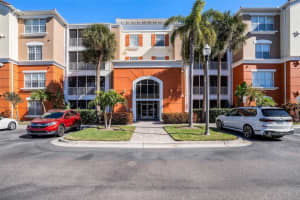 7903 SEMINOLE BOULEVARD, SEMINOLE, FL 33772 - MLS#MFRO6375474