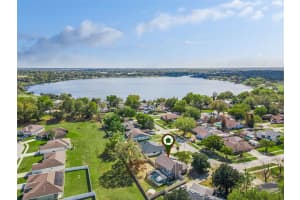 212 COLLEGE GROVE CIRCLE, WINTER HAVEN, FL 33881 - MLS#MFRO6375478