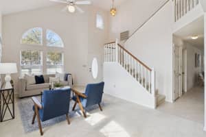 212 COLLEGE GROVE CIRCLE, WINTER HAVEN, FL 33881 - MLS#MFRO6375478