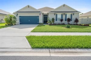 159 AUBURN GROVE BLVD, AUBURNDALE, FL 33823 - MLS#MFRO6375490