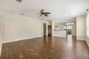 100 Wethersfield Ct Deland, FL 32724 - Off Market