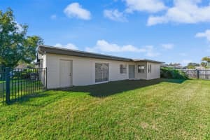 2317 WOODLEAF COURT, ORLANDO, FL 32837 - MLS#MFRO6375540