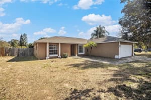 11732 CRESCENT PINES BOULEVARD, CLERMONT, FL 34711 - MLS#MFRO6375663