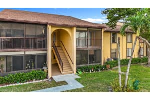 826 SKY PINE WAY, GREENACRES, FL 33415 - MLS#MFRO6375702