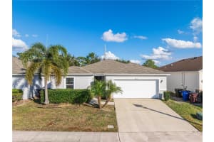2813 MOSSHIRE CIRCLE, ST CLOUD, FL 34772 - MLS#MFRO6375713