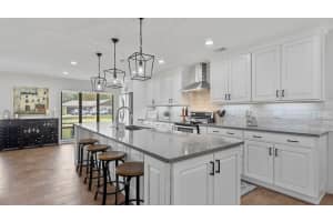 517 WHISPERWOOD DRIVE, LONGWOOD, FL 32779 - MLS#MFRO6375742