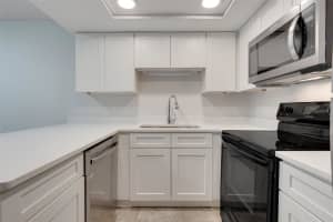 39 WINDTREE LANE, WINTER GARDEN, FL 34787 - MLS#MFRO6375753