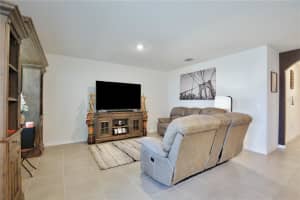 348 HICKORY COURSE RADIAL, OCALA, FL 34472 - MLS#MFRO6375776