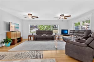 2704 MENDELIN STREET, APOPKA, FL 32703 - MLS#MFRO6375820