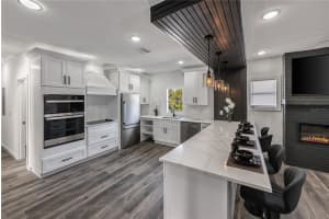 215 SALEM STREET, EUSTIS, FL 32726 - MLS#MFRO6375990