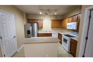 9946 TIVOLI VILLA DRIVE, ORLANDO, FL 32829 - MLS#MFRO6376042