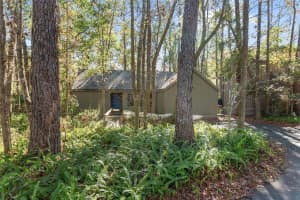 8305 46TH LANE, GAINESVILLE, FL 32608 - MLS#MFRO6376052
