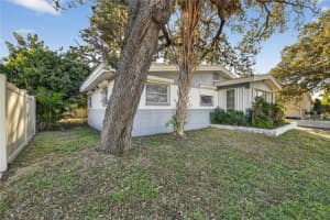 6620 GULFPORT BOULEVARD, SOUTH PASADENA, FL 33707 - MLS#MFRO6376124