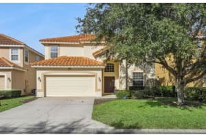 4356 ACORN COURT, DAVENPORT, FL 33837 - MLS#MFRO6376153