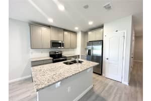 2835 NARCOOSSEE COMMONS WAY, ST CLOUD, FL 34771 - MLS#MFRO6376231