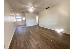 842 LAKE AVENUE, CLERMONT, FL 34711 - MLS#MFRO6376233