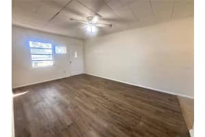 842 LAKE AVENUE, CLERMONT, FL 34711 - MLS#MFRO6376233