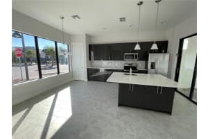 427 VILLA DOMANI WAY, DAVENPORT, FL 33896 Sold 03/01/26