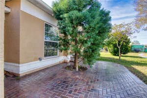 2508 ROLLING BROAK DRIVE, ORLANDO, FL 32837 - MLS#MFRO6376389